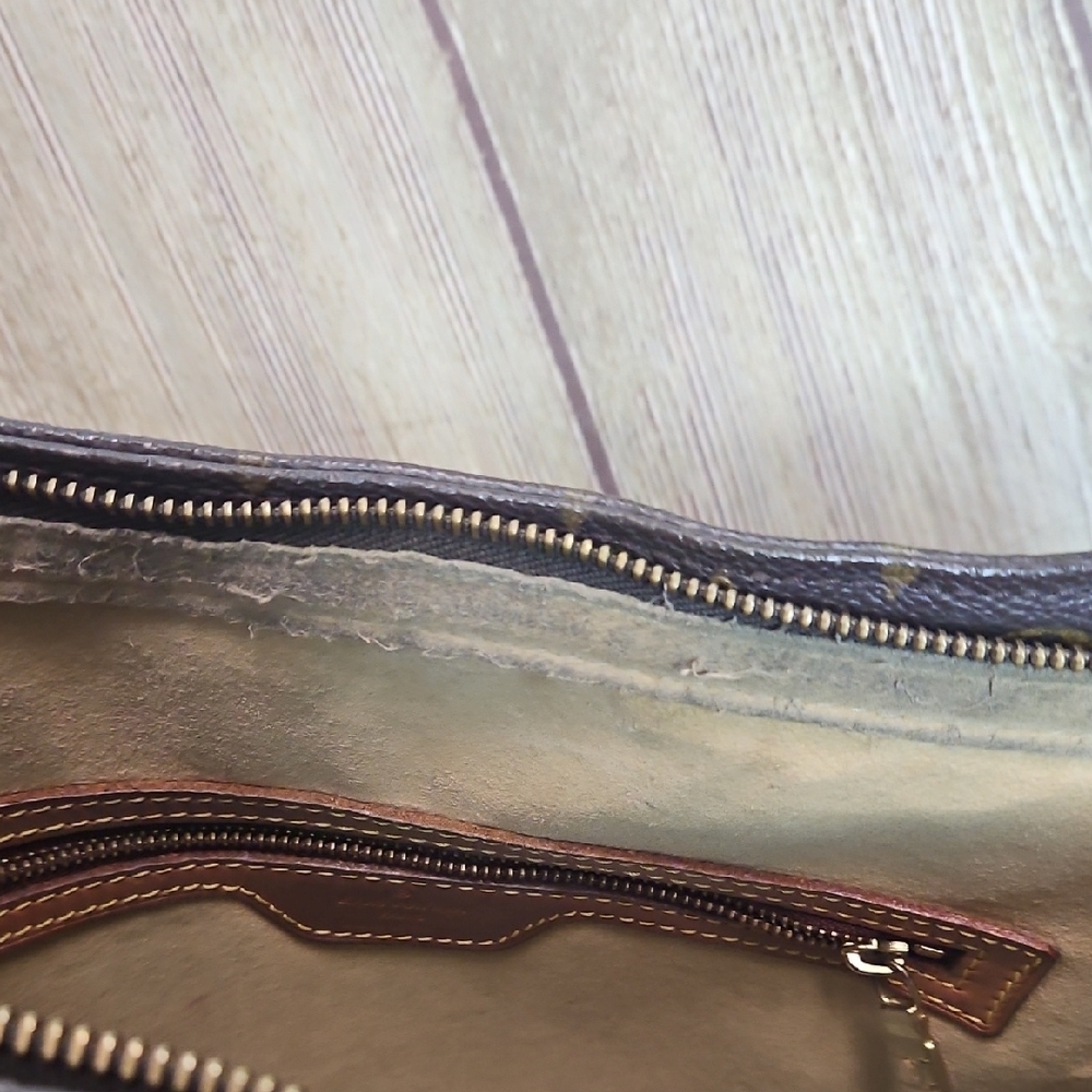 LOUIS VUITTON Looping Monogram Shoulder Bag Brown - Picture 10 of 16